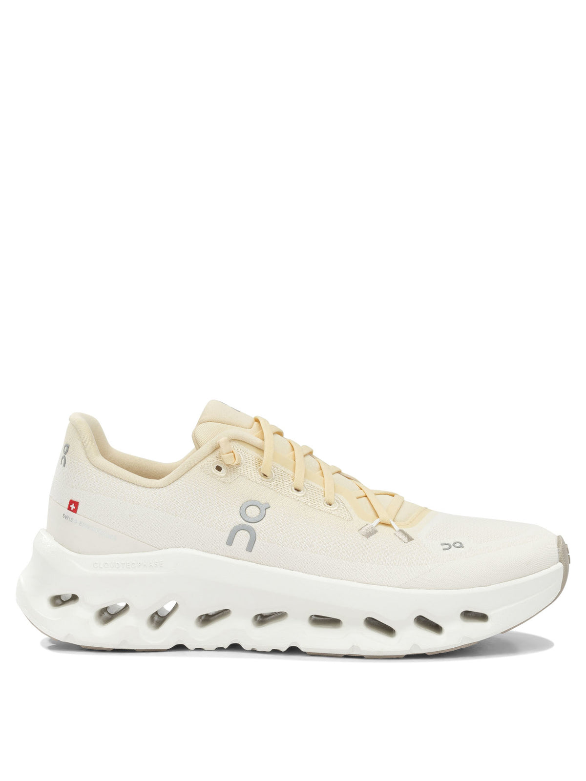 "Cloudtilt" Low-Top Sneakers Sneakers & Slip-On