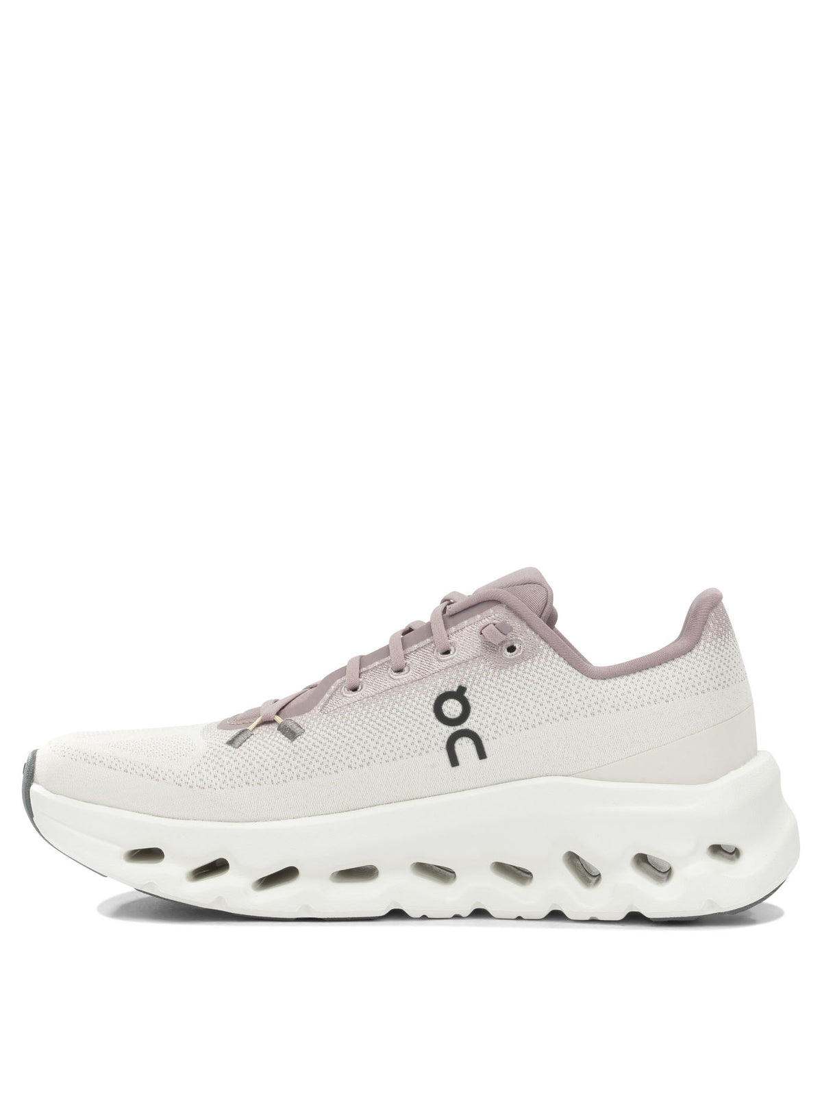 "Cloudtilt" Low-Top Sneakers Sneakers & Slip-On