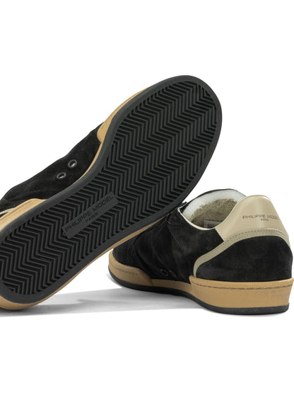 Sneakers & Slip-On Sneakers & Slip-On