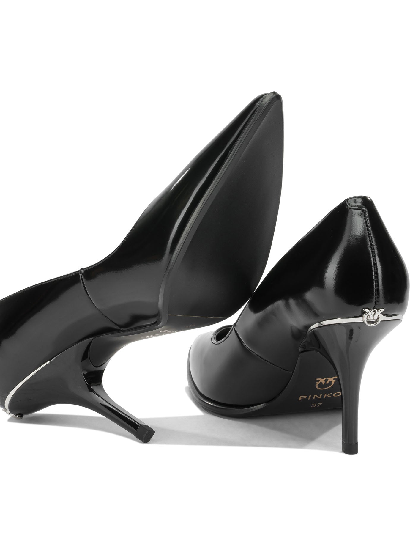 Heeled shoes Heeled shoes