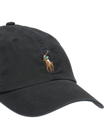 Baseball cap with logo Hats