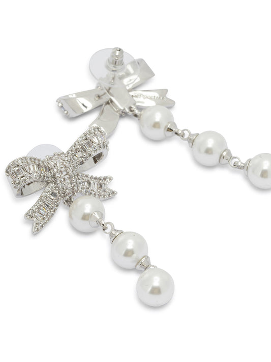 Dangling earrings with pearls and crystals Jewels