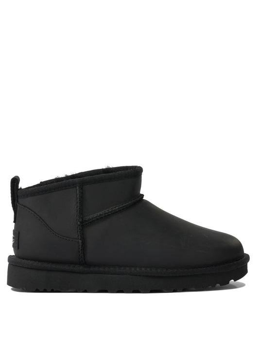 "Classic Ultra Mini" Pull-On Ankle Boots Boots and Ankle Boots