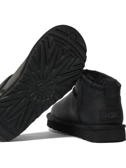 "Classic Ultra Mini" Pull-On Ankle Boots Boots and Ankle Boots