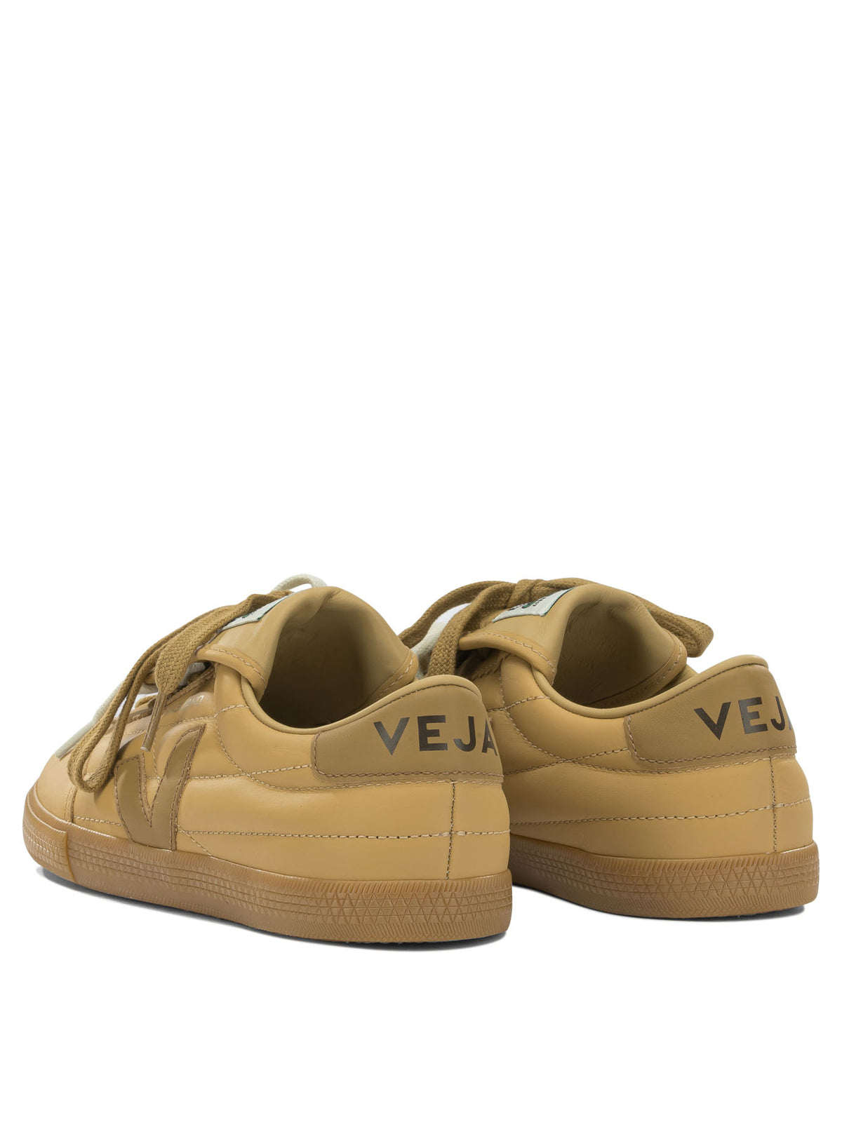 "Veja Panenka x Magliano" Low-Top Sneakers Sneakers & Slip-On