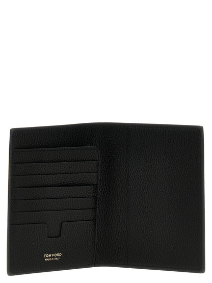 Logo passport holder Lifestyle