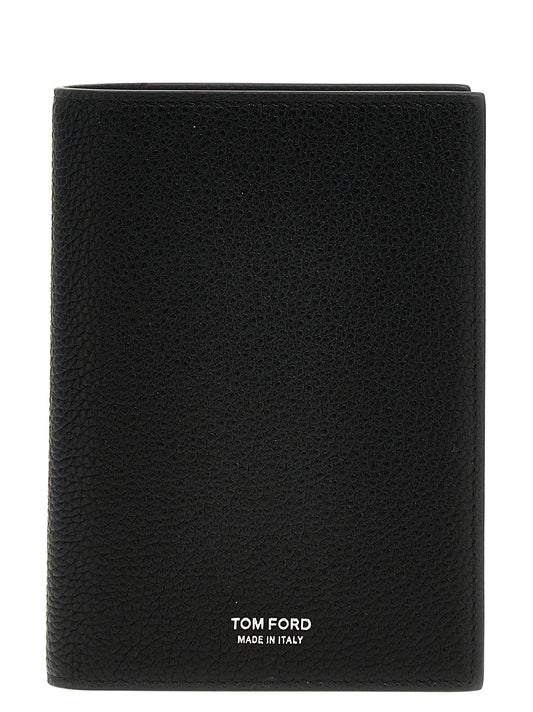 Logo passport holder Lifestyle