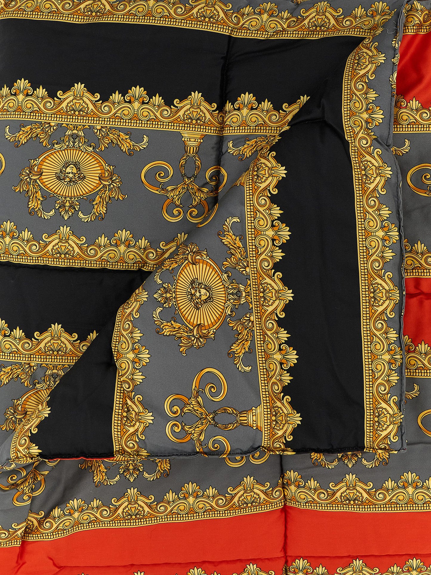 'I ♡ Baroque' double face quilt Bedroom linen and nightwear