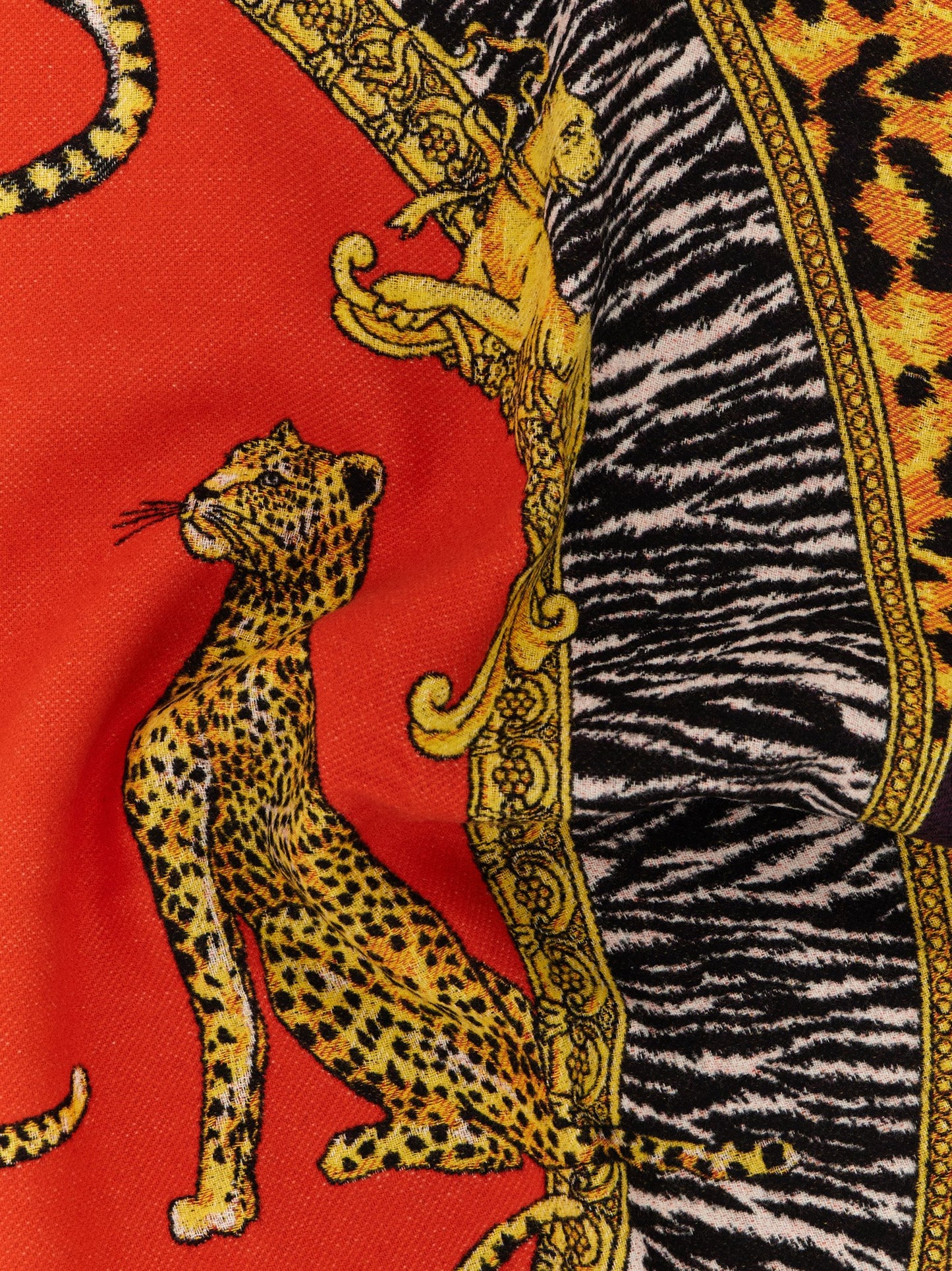 'Wild Cats' plaid Bedroom linen and nightwear