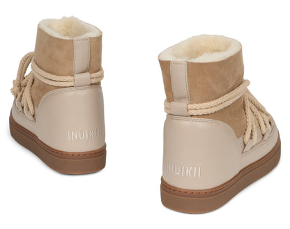 Snow boots with cords SHOES