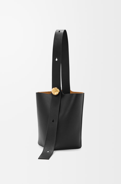 Loewe Pebble bucket medium