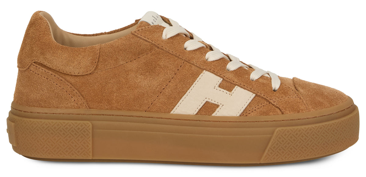 Sneakers with a durable sole SHOES