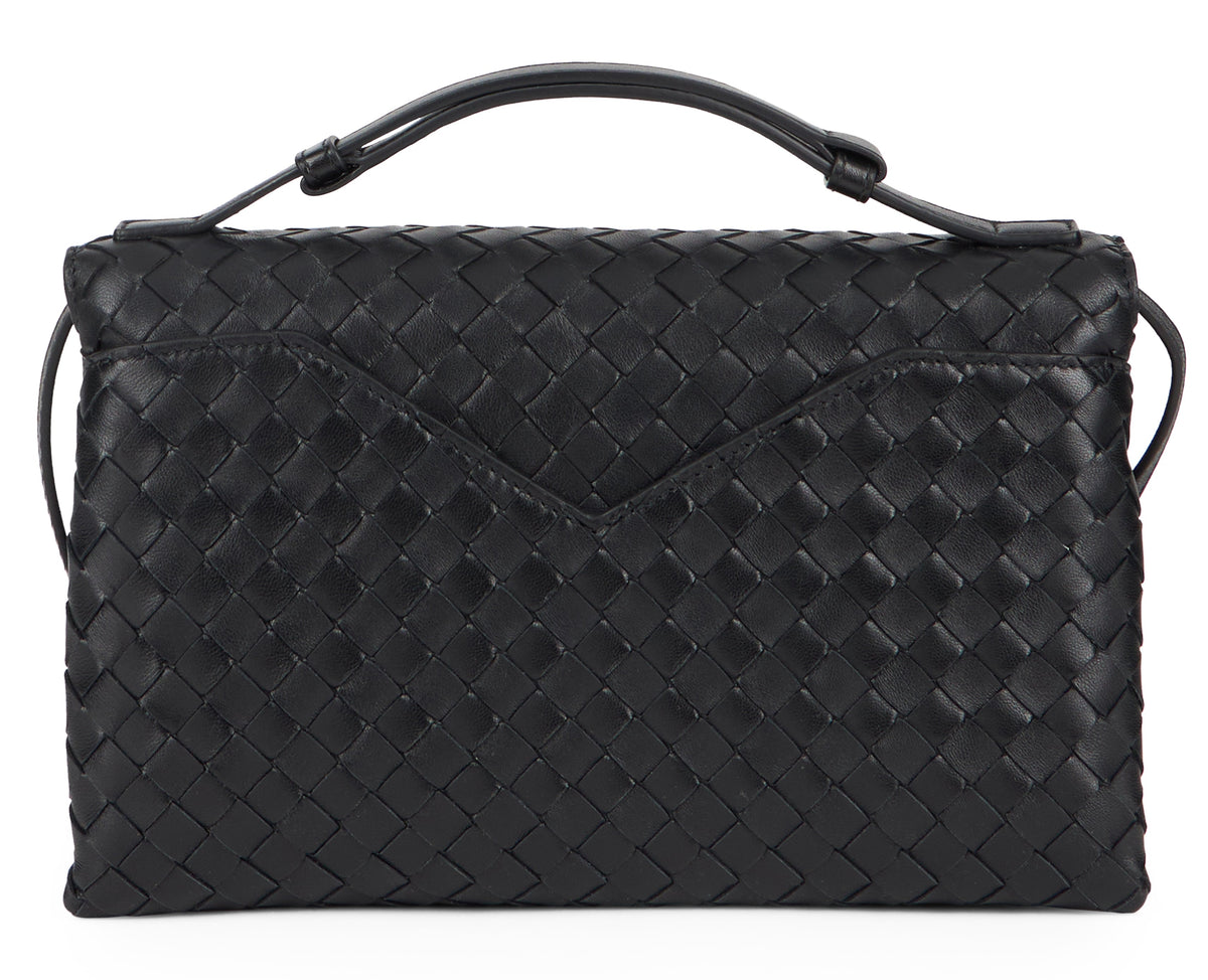 Knot lock in leather RTW