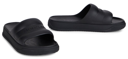 Slippers with embossed logo RTW