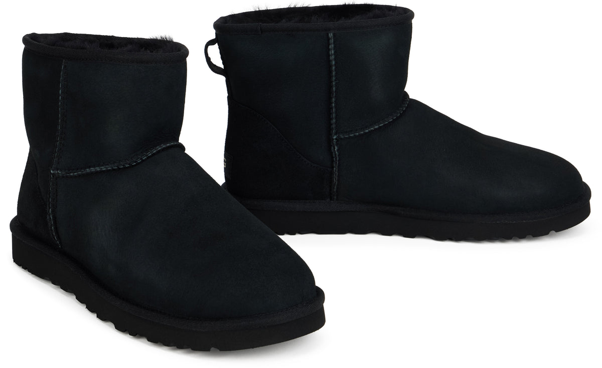 Classic Mini Boots SHOES