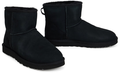 Classic Mini Boots SHOES
