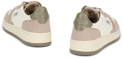 Sneakers with comfortable sole SHOES