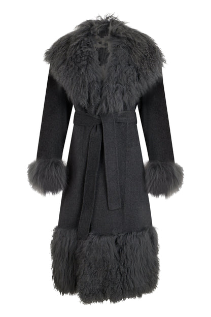 Coat with details in fake fur RTW