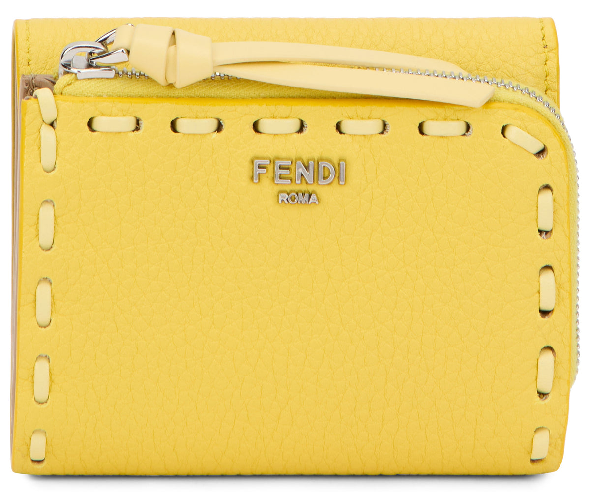 Wallet with contrasting details ACC