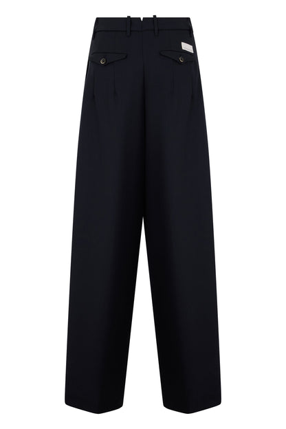 Wide pants in a wool and silk blend RTW