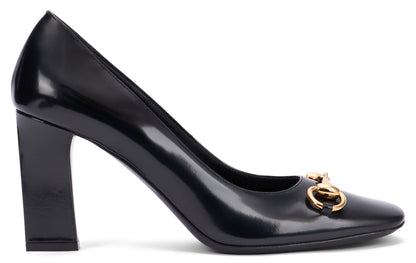 Low-cut in black leather RTW