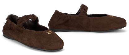 Miu Miu Dark brown shoe with hook-and-loop closure