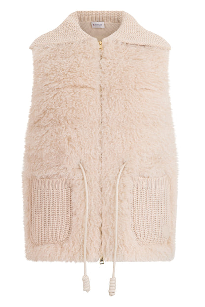Soft sleeveless vest RTW