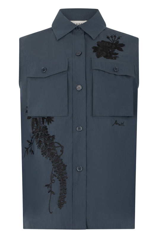 Sleeveless shirt with embroidery RTW