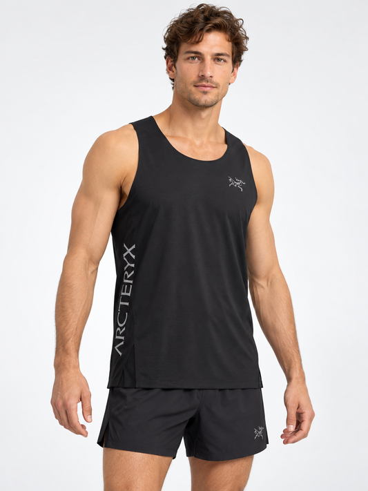 Arc’teryx AI着用イメージ（架空の成人男性モデル・コーディネート例）