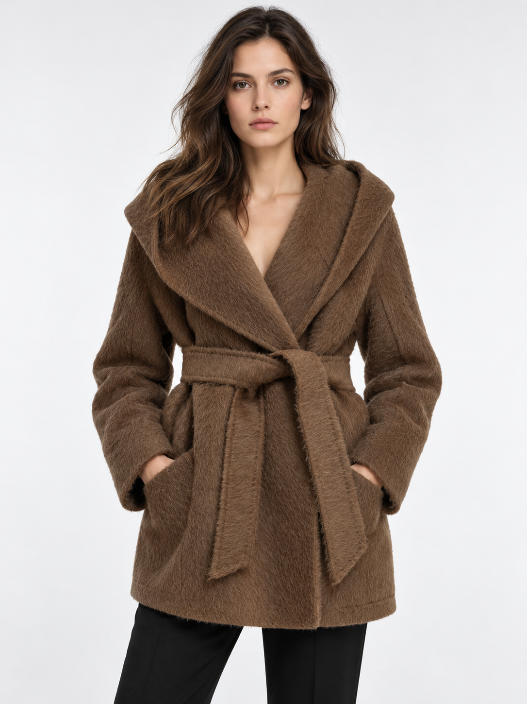 Max Mara AI着用イメージ（架空の成人女性モデル・コーディネート例）