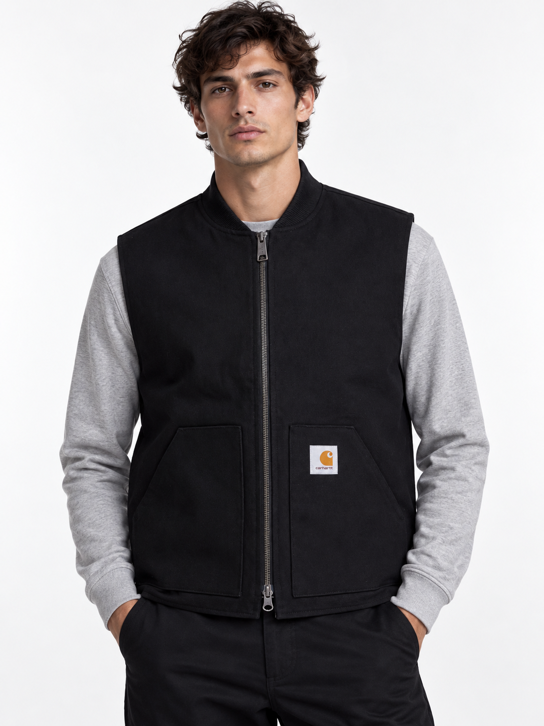 Carhartt WIP AI着用イメージ（架空の成人男性モデル・コーディネート例）