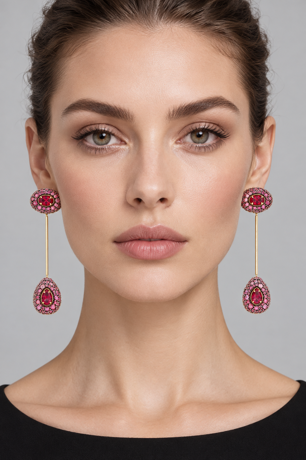 SWAROVSKI AI着用イメージ（架空の成人女性モデル・コーディネート例）