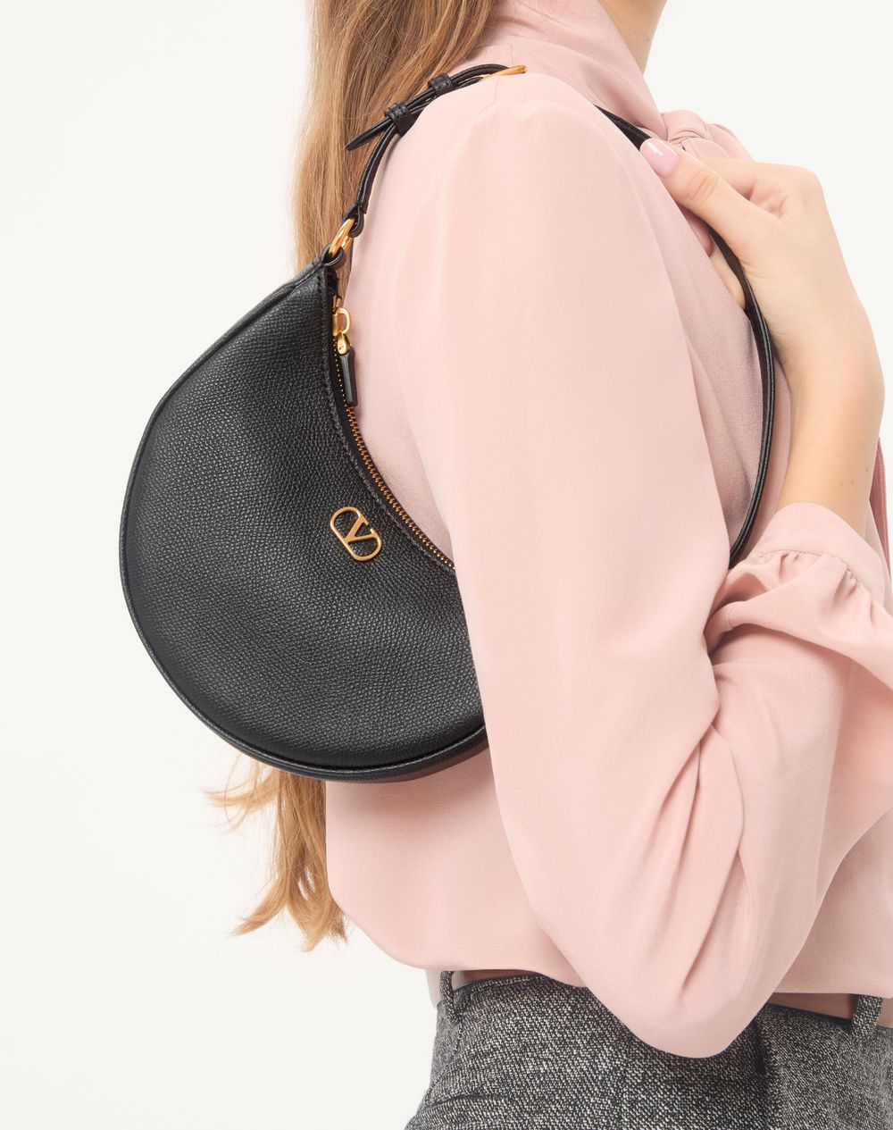 Valentino Garavani Mini hobo vlogo signature