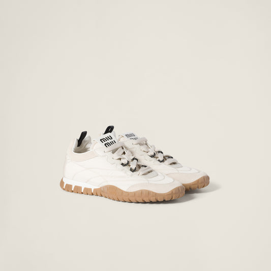 Miu Miu Allacciate