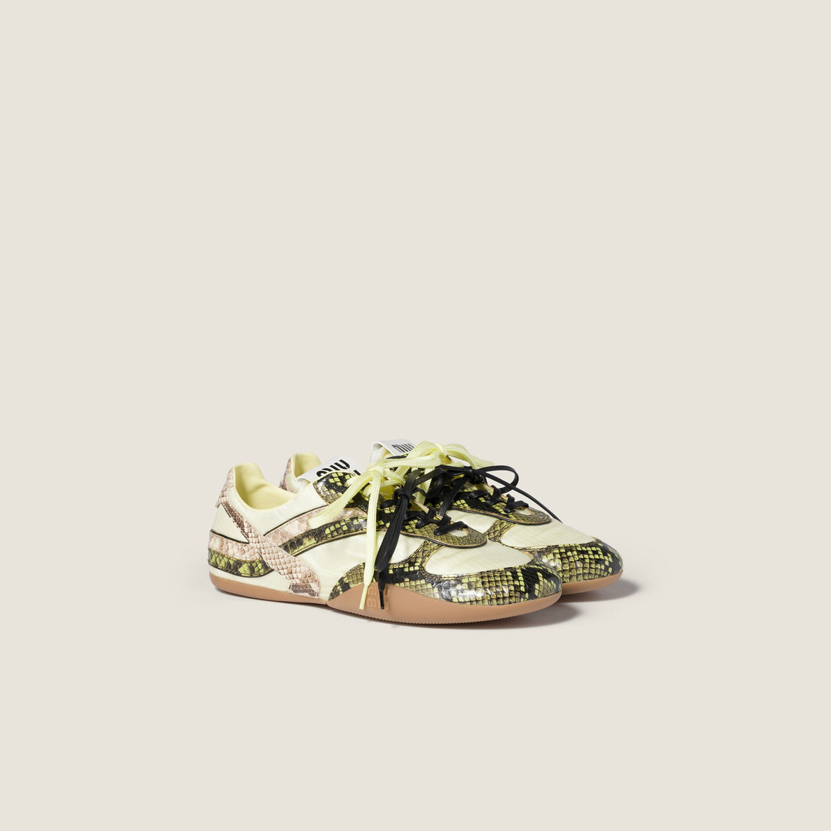 Miu Miu Allacciate