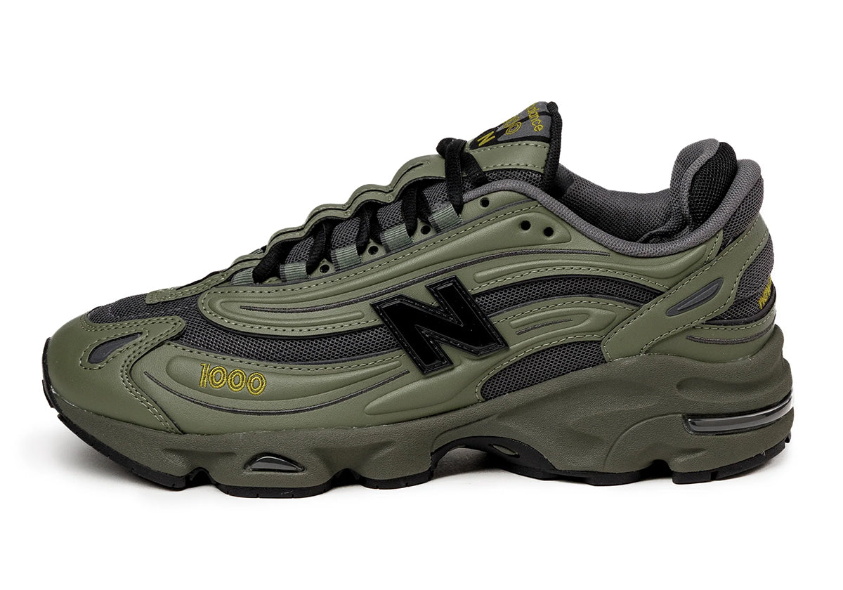 New Balance Sneakers