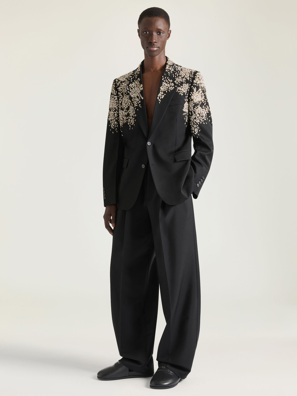 Givenchy Double pleat trousers 26.5cm