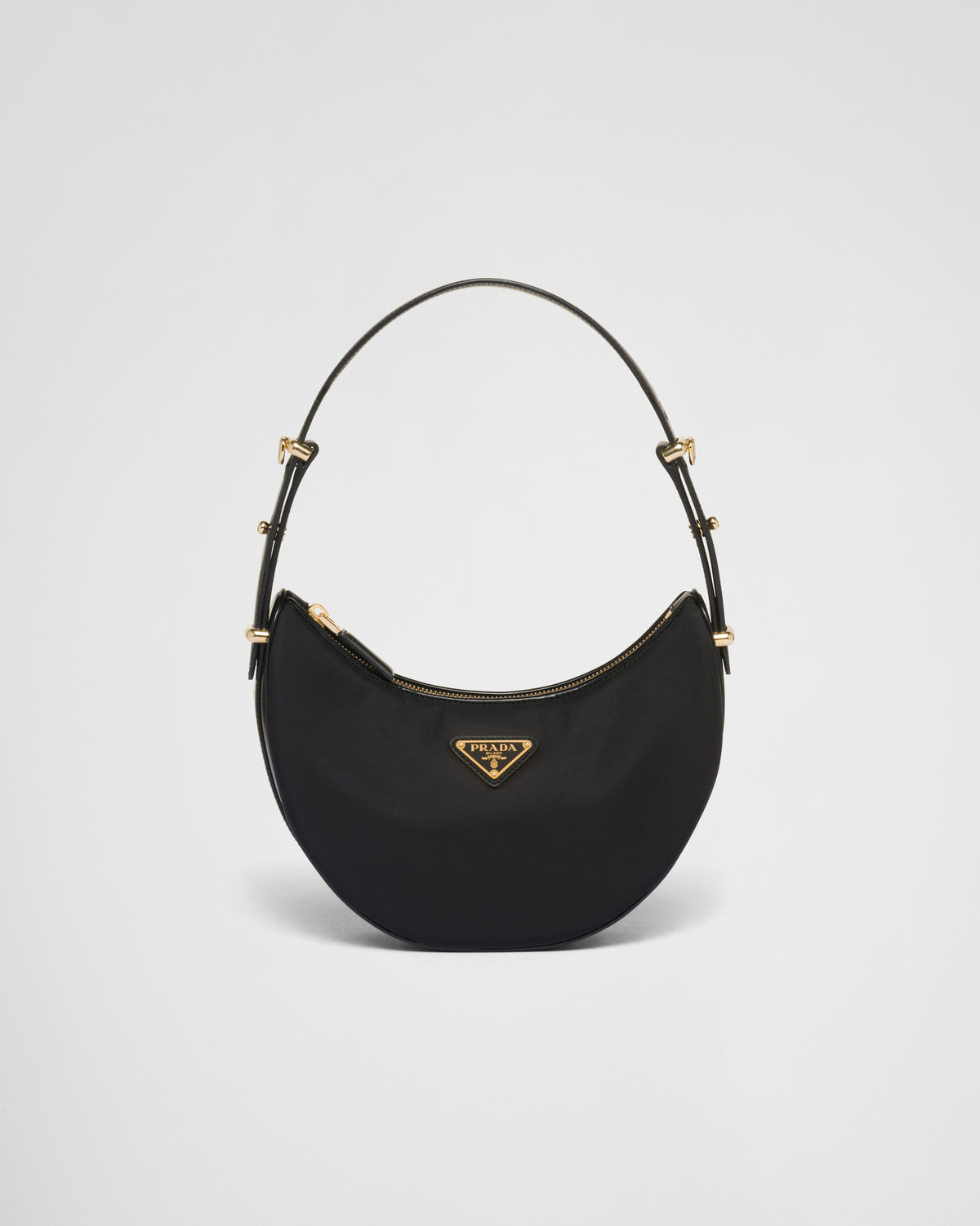 Prada Pelle