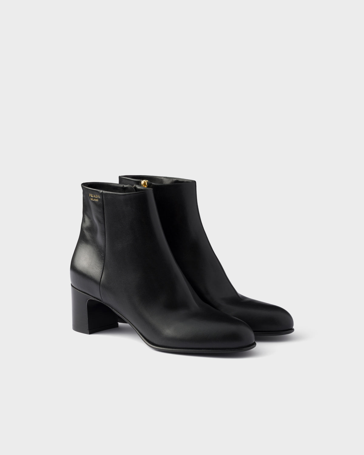 Prada Tronchetti (6-16)