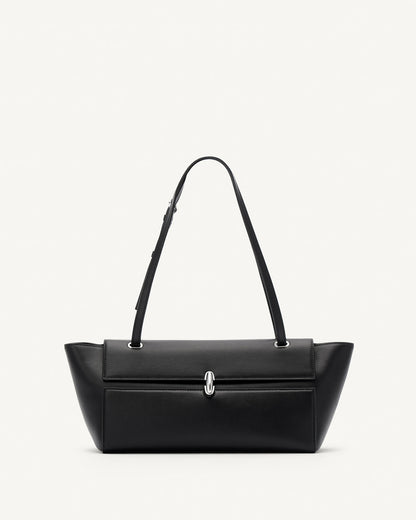 Savette Trapeze shoulder in smooth calf leather