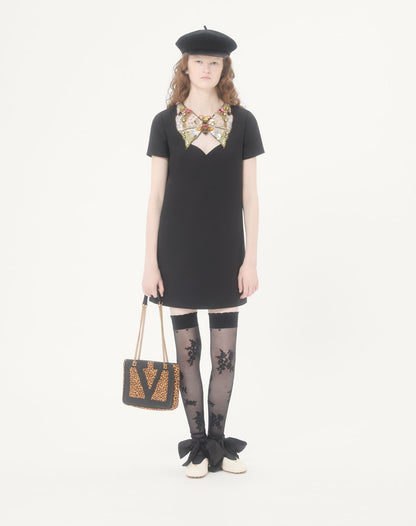 Valentino Garavani Small tote | viva superstar